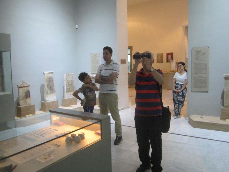 ΚΟΙΝΟΝ ΜΟΥΣΕΙΟ Αρχ. Δημητριάδα. ξενάγηση Μπάτζιου Σταματοπούλου 238.2023 Στάθης καμ. Χουστης Νικ. IMG 0415